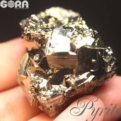 パイライト 【限定1点モノ】金運・財運祈願　高品質パイライト（ペルー・ワンサラ鉱山産） 89g　結晶原石 天然石 パワーストーン 黄鉄鉱 原石 結晶