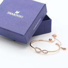 値下げOK】SWAROVSKI 無限大モチーフ ブレスレット - メルカリ