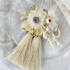 タッセル×ドライフラワー髪飾り 帯飾り 被布飾り / ホワイト×イエロー / 大人こども兼用 / やっとこピン＆安全ピン2way ヘアアクセサリー コサージュ / 成人式 七五三 浴衣 着物