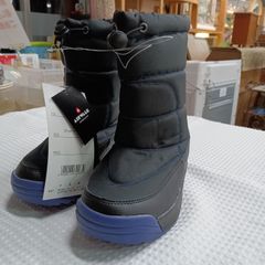 未使用　タグ付き【 AIRWALK 】スノーブーツ　L　21～22ｃｍ