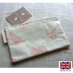 ポーチ　化粧ポーチ　小物入れ　トラベルポーチ アメニティポーチ　旅行 Hot Paws ＆ Trogg (Paw-5) Made in UK イギリス直輸入