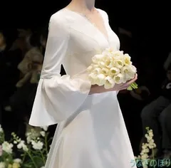 ワンピース レース 長袖 ロング ホワイト フレア Aライン ドレス パーティー 無地  お洒落 上品 Vネック 二次会 0734