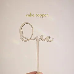ケーキトッパー  one 1歳 1年 木製 Happy Birthday 誕生日 記念日 写真 撮影グッズ おうちスタジオ アニバーサリー