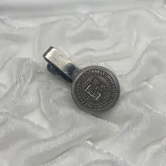 【激レア！超美品】YALE印章　カレッジ　ネクタイピン　カフスセット　ケース付き 激レア！超美品】YALE印章カレッジネクタイピンカフスセット