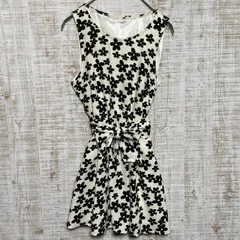 INGNI イング　レディース　ワンピース　ミニワンピース　フレア　ひざ丈　ノースリーブ　ラウンドネック　ウエストリボン　総柄　花柄　ホワイト　ブラック　モノトーン　お出かけ　オシャレ　フェミニン　s498h419