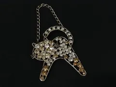 お値下げ【美品】アンテプリマ ブローチ アンテプリマ スカル チャーム、ブローチ - メルカリ
