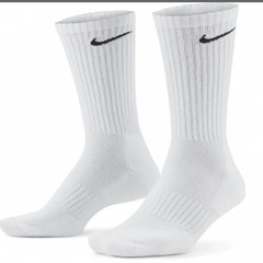 NIKE  エブリデイ クッション クルー ソックス  ３足組