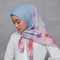 スクエアヒジャブ MOMIJI SERIES II HIJAB SHAWL  COTTON VOAL ヒジャブ 正装 ムスリム イスラム教 宗教 民族衣装 シンプル おしゃれ イスラム 和風 もみじ