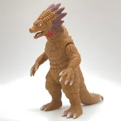 サラマンドラ　ソフビ　サンプル？中国バンダイ？ サラマンドラ ソフビ サンプル？中国バンダイ？ - メルカリ