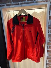 ナイキ NIKE ナイロンジャケット ジャンパー ブルゾン レッド サイズL A-483