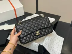 【今日特価】Chanel CF カムリア バッグ（サイズ：25cm）