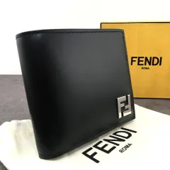 送料込み！ 未使用品 FENDI 二つ折り札入れ ＦＦスクエア ブラック 箱付き 409