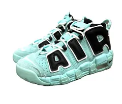 NIKEエアモアアップテンポ キッズ　15センチ Amazon | [ナイキ] Air More Uptempo GS Hyper Pink ボーイズ