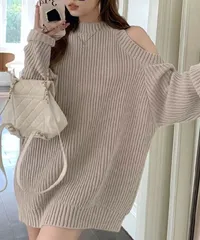 【送料無料】オープンショルダーニットワンピース ミニ丈 レディース ショルダーカット セクシー 肌見せ ニットセーター ハイネック リブニット ゆったり