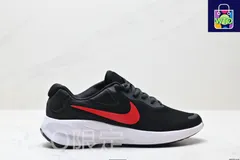 Nike REVOLUTION 7 WIDE ナイキ 通気性 低? ランニングシューズ