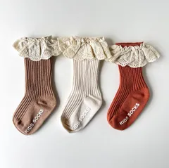 フリルレース付きソックス クルーソックス　滑り止め付き　ベビーソックス　キッズソックス　女の子　入園式　フォーマル３color