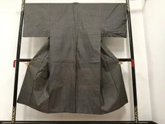 平和屋着物●男性　本場大島紬　120亀甲　総詰め　正絹　逸品　AAAY5944ph