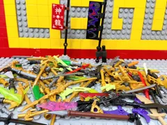 ☆ニンジャゴー☆ レゴ ミニフィグ用小物 大量100個 刀 手裏剣 杖 ソード 刀差し 旗 など　武器 忍者 侍 戦国時代
