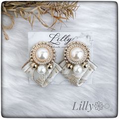 #531大ぶり/インド刺繍/パール/ゴールド/ハンドメイドピアス♦イヤリング