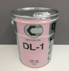 【未使用品】トヨタモビリティーパーツ　CASTLE　モーターオイル　DL-1　5W-30