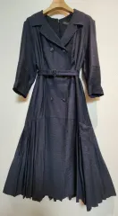 OLIVE des OLIVE(オリーブ デ オリーブ) シルク ダブルライン プリーツ 装飾 ワンピース 55 サイズ ネイビーカラー