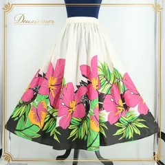 フラダンス 衣装 スカート ホワイト系 アビバーレ フラ ダンス ハワイアン 花柄 白 黒 緑 橙 華やか ロング 軽い 鮮やか AVIVARE アロハ ハワイアンプリント ブラック系 ピンク系 グリーン系 オレンジ系