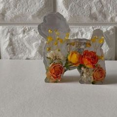 プードルさんのオブジェ(グレーにオレンジとイエローの薔薇)