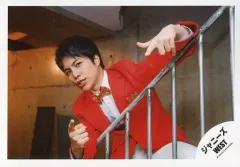 【中古】生写真(ジャニーズ) ジャニーズWEST/重岡大毅/横型・上半身・衣装赤・白・両手指差し・手すり/アルバム「WESTV!」MV＆ジャケ写オフショット/公式生写真