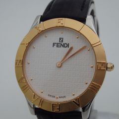 美品 FENDI フェンディ 腕時計 ラウンド クオーツ 白文字盤 二針 稼働品