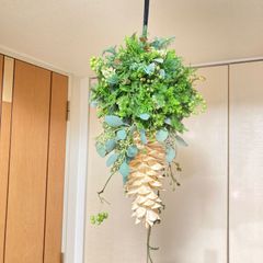 創作キュウイツルスワッグ　ミモザ＆高砂ユリイエロー 創作キュウイツルスワッグ ミモザ＆高砂ユリイエロー - メルカリ