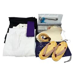 弓道着　サイズM　袴 サイズ24.5号　草履　付属品セット(画像参照) 　女性用 中古良品　弓道着・袴セット　弓道