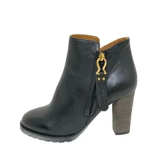 2025年最新】chloe クロエ ショートブーツの人気アイテム - メルカリ