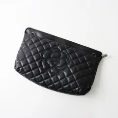 インゲボルグ INGEBORG カメリア キルティング クラッチバッグ ｜ブラック ハンドバッグ 【2400014627510】