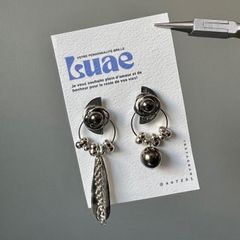 【錆びないｺｰﾃｨﾝｸﾞ】Lekis（レキス）ピアス・イヤリング