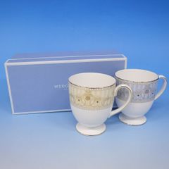 ウェッジウッド　アレクサンドラ　マグカップ2客　箱有り ブランド西洋食器【mxm59】