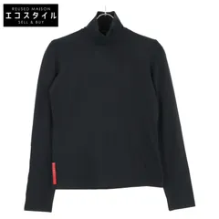 プラダ　上質コットン長袖Tシャツ　新品未使用　定価8万位 プラダ 上質コットン長袖Tシャツ 新品未使用 定価8万位 レディース