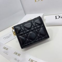 【格安・新品】総額15,000円以上★Dior★まとめ売り！おまけ付き 今日特価】Dior Lady Dior Lambskin Bag with Foldable Gift Box
