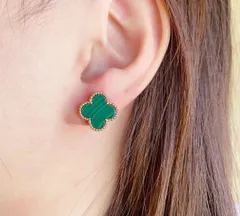 [Van Cleef & Arpels] アルハンブラ マラカイト イヤークリップ - 限定モデル | ヴァン クリーフ & アーペル レディースジュエリー｜本日限定特価｜新品未使用