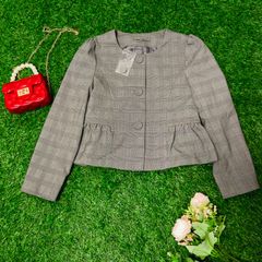 新品　タグ付き　GU　ノーカラージャケット　１４０サイズ　グレンチェック　幼稚園　小学生　ガールズ　キッズ服　グレンチェック　グレイ　薄手　裾フレア　定価２９９０円税　プチプラ　　C742