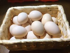 古いガラス製の擬卵 1個 吹きガラス 明治 大正 レトロ 偽卵 乳白色