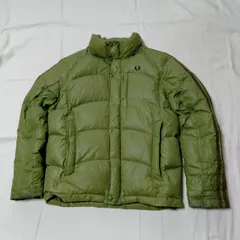 美品　FRED PERRY オリーブ 中綿　ダウンジャケット S 2025年最新】Fred Perry ダウンジャケットの人気アイテム - メルカリ
