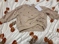 ミッフィー　トレーナー　新品　90cm ベージュ　バースデイ　女の子　ベビー
