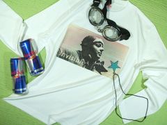 サンテグジュペリの長袖Ｔシャツ　ロンＴ　サン=テグジュペリ　小説家のＴシャツ　長袖　文学Tシャツ　星の王子様
