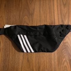 《新品》adidas アディダス フューチャー アイコン ウエストバッグ ブラック