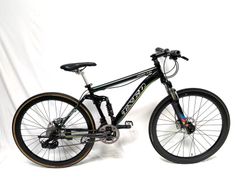 送料無料【即乘】TREK クロスバイク FX7.4 超軽量10.8キロ 27速 送料無料【即乘】TREK クロスバイク FX7.4 超軽量10.8キロ 27速
