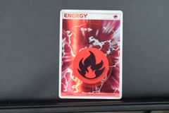 ポケモンカード　ホロンエネルギー　炎