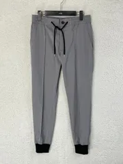 未使用 AKM L ブラック x ホワイト RIB SLACKS　リブイージースラックスパンツのサムネイル