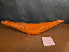 朱のガラス　花瓶 変形花器 自由花 花活け 生け花