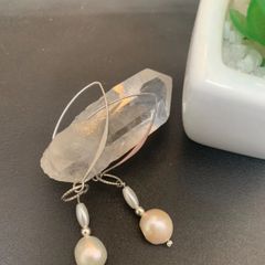 ホワイトパール（淡水真珠）ピアス