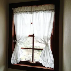 ホワイトコットン♪両開きカフェカーテン 薔薇のチュールレース＆サテンリボン付き♡